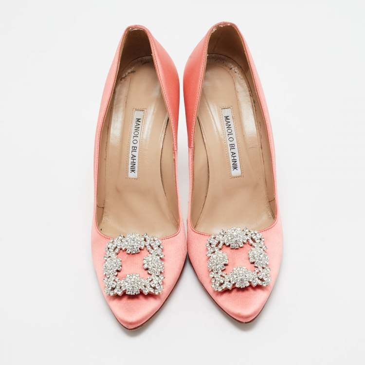 Pre Owned Manolo Blahnik Pink Satin Hangisi Pumps Size 39