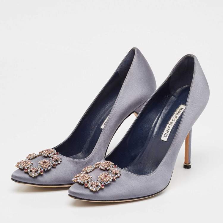Pre Owned Manolo Blahnik Grey Satin Hangisi Pumps Size 39