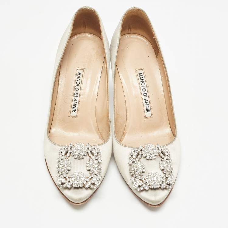 Pre Owned Manolo Blahnik Grey Satin Hangisi Crystal Embellished Pointed Toe Pumps Size 36.5