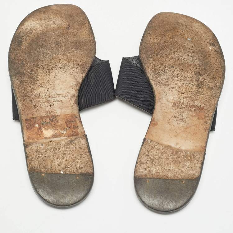 Pre Owned Manolo Blahnik Black Canvas Thong Flat Slides Size 37.5