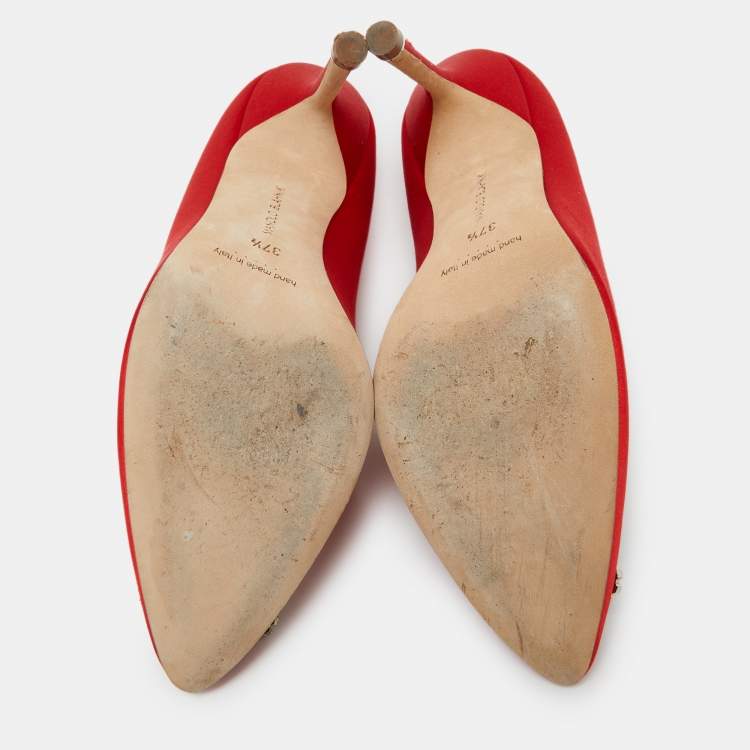 Pre Owned Manolo Blahnik Red Satin Hangisi Pumps Size 37.5
