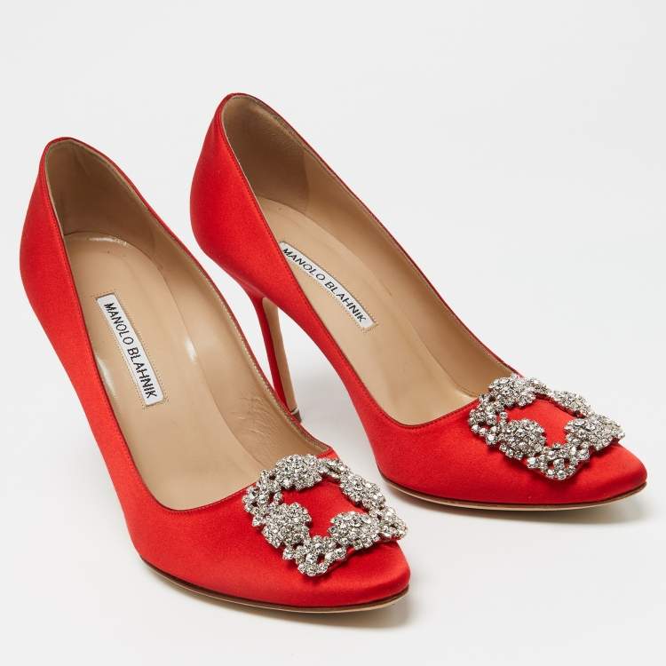 Pre Owned Manolo Blahnik Red Satin Hangisi Pumps Size 37.5