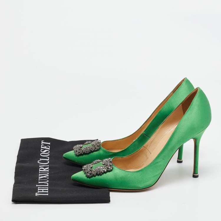 Pre Owned Manolo Blahnik Green Satin Hangisi Pumps Size 42