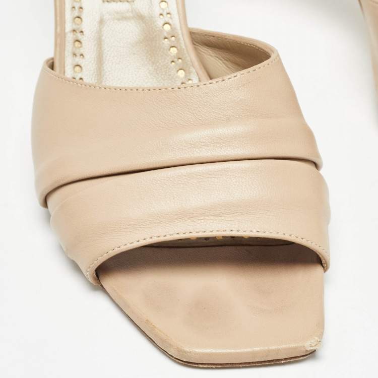 Pre Owned Manolo Blahnik Beige Pleated Leather Slide Sandals Size 36.5
