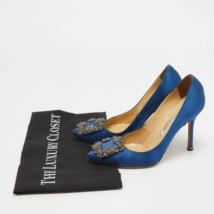 Pre Owned Manolo Blahnik Blue Satin Hangisi Pumps Size 35
