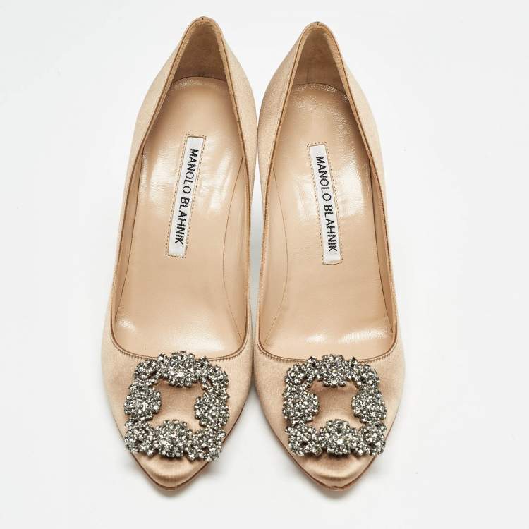 Pre Owned Manolo Blahnik Brown Satin Hangisi Pumps Size 35