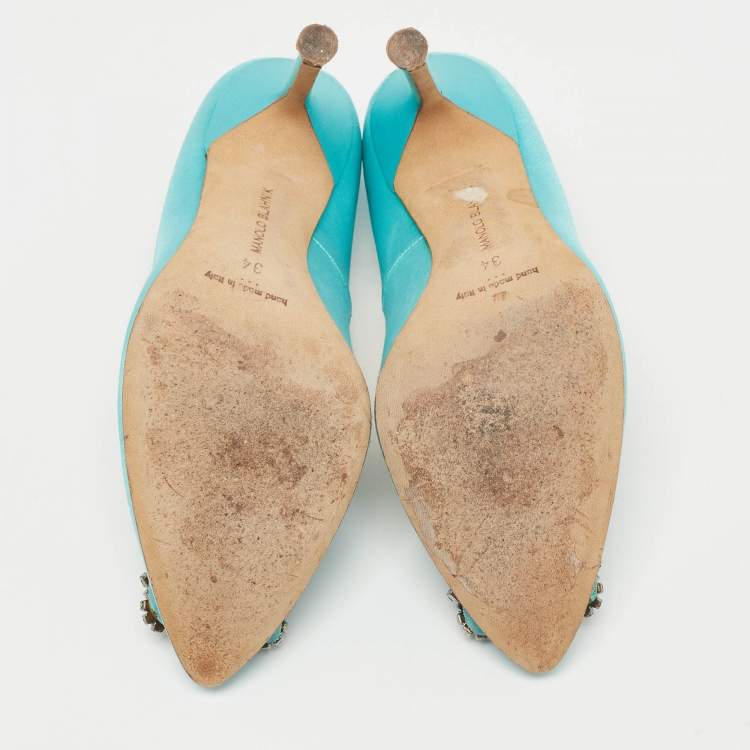 Pre Owned Manolo Blahnik Blue Satin Hangisi Pumps Size 34