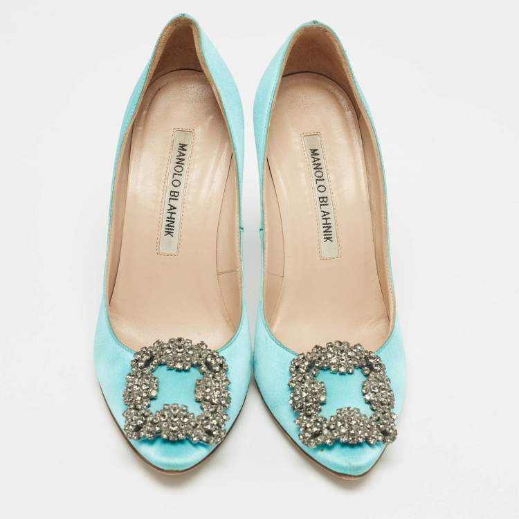 Pre Owned Manolo Blahnik Blue Satin Hangisi Pumps Size 34