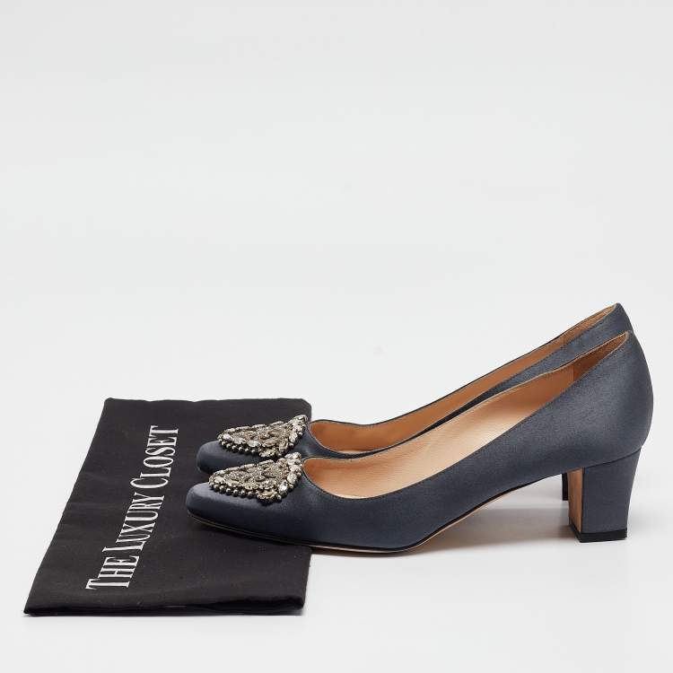 Pre Owned Manolo Blahnik Grey Satin Okkato Block Heel Pumps Size 36.5