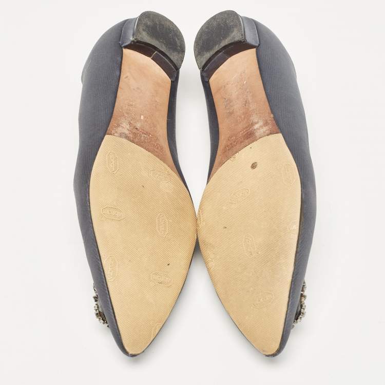 Pre Owned Manolo Blahnik Grey Satin Hangisi Ballet Flats Size 40