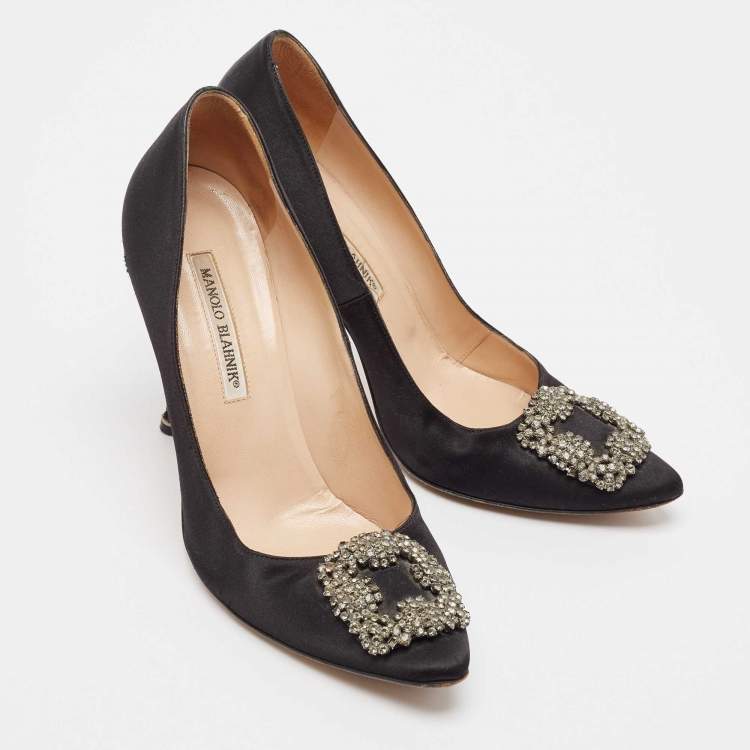 Pre Owned Manolo Blahnik Black Satin Hangisi Pumps Size 40