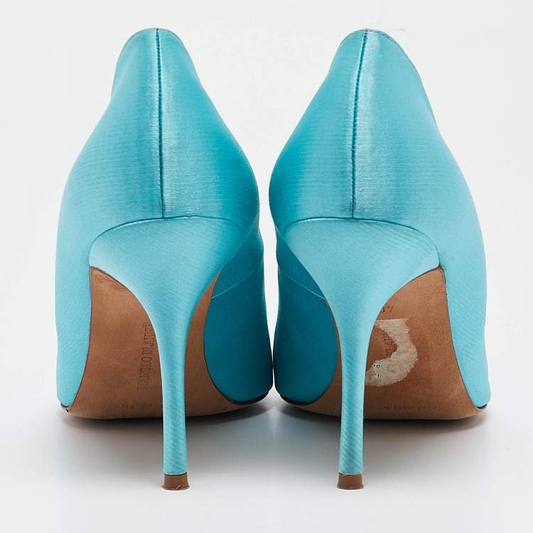 Pre Owned Manolo Blahnik Blue Satin Giuba Pumps Size 40