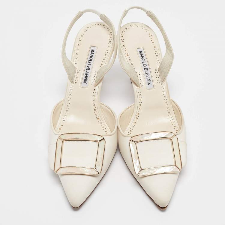 Pre Owned Manolo Blahnik Cream Canvas Maysli Pumps Size 39.5