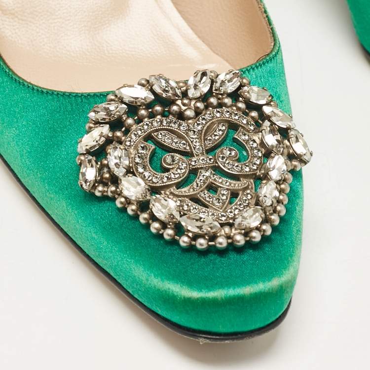 Pre Owned Manolo Blahnik Green Satin Okkaava Crystal Embellished Pumps Size 37.5