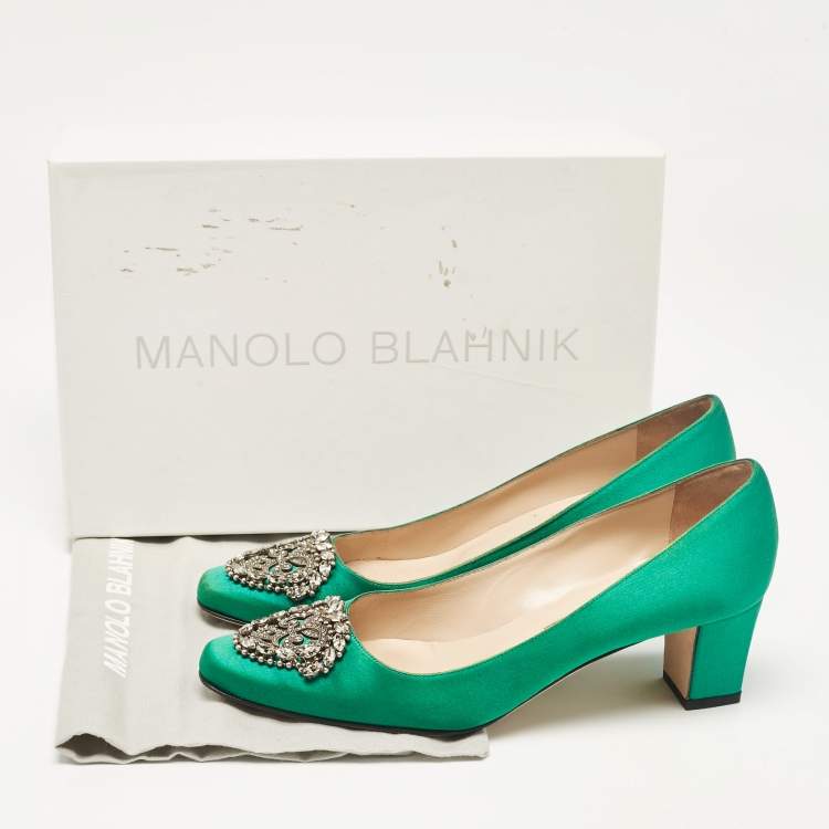 Pre Owned Manolo Blahnik Green Satin Okkaava Crystal Embellished Pumps Size 37.5