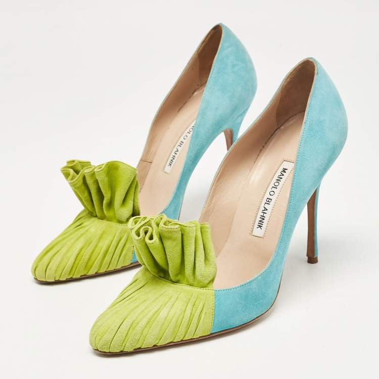 Pre Owned Manolo Blahnik Blue/Green Suede Frill Arleti Pumps Size 39