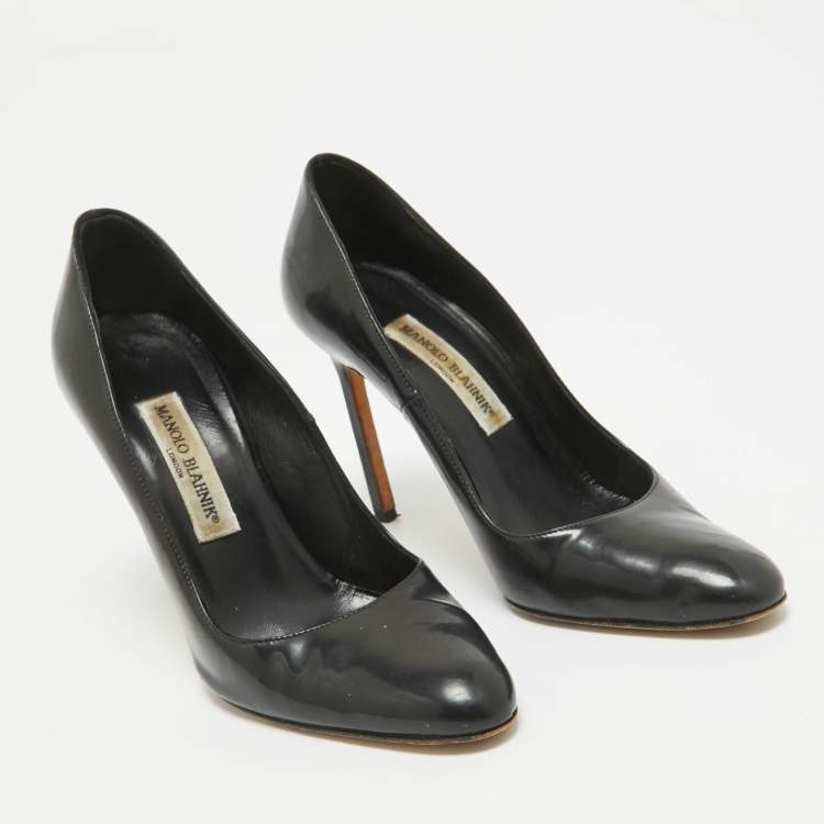 Pre Owned Manolo Blahnik Black Patent Leather Pointed Toe Pumps Size 37