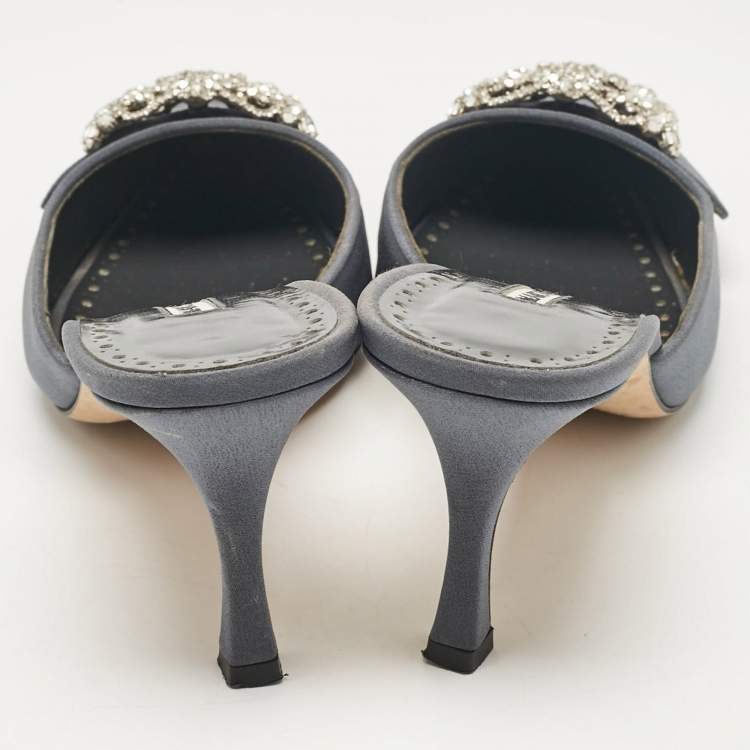 Pre Owned Manolo Blahnik Grey Fabric Maysale Mules Size 38.5