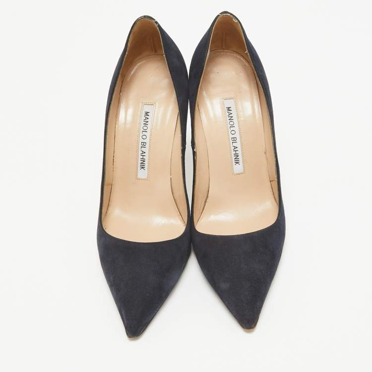 Pre Owned Manolo Blahnik Navy Blue Suede BB Pumps Size 36