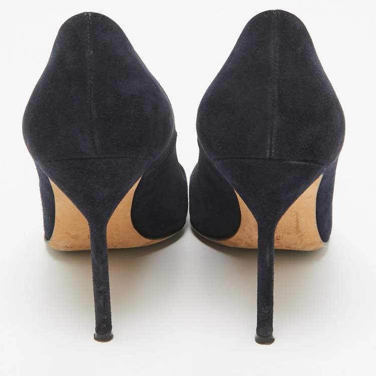 Pre Owned Manolo Blahnik Navy Blue Suede BB Pumps Size 36