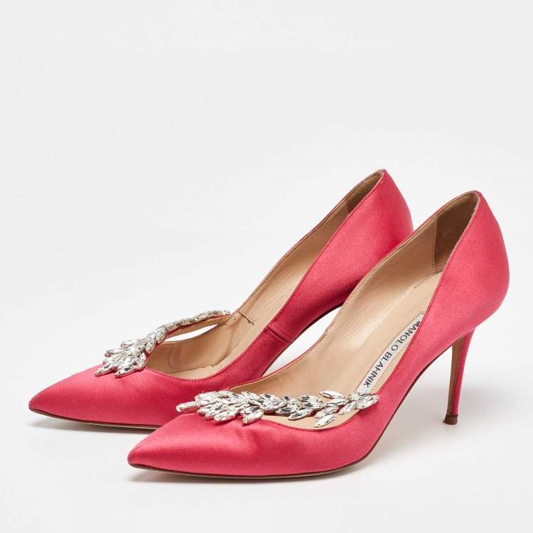 Pre Owned Manolo Blahnik Pink Satin Nadira Pointed Toe Pumps Size 37