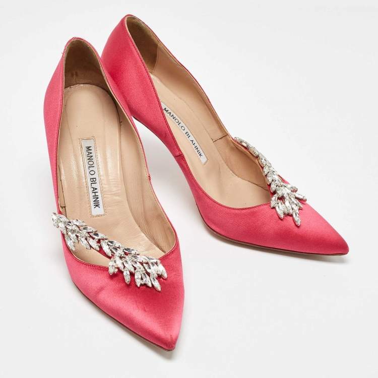 Pre Owned Manolo Blahnik Pink Satin Nadira Pointed Toe Pumps Size 37