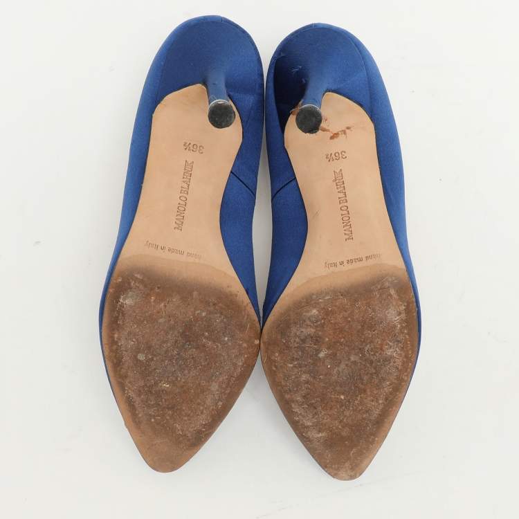 Pre Owned Manolo Blahnik Blue Satin Hangisi Embellished Pumps Size 36.5