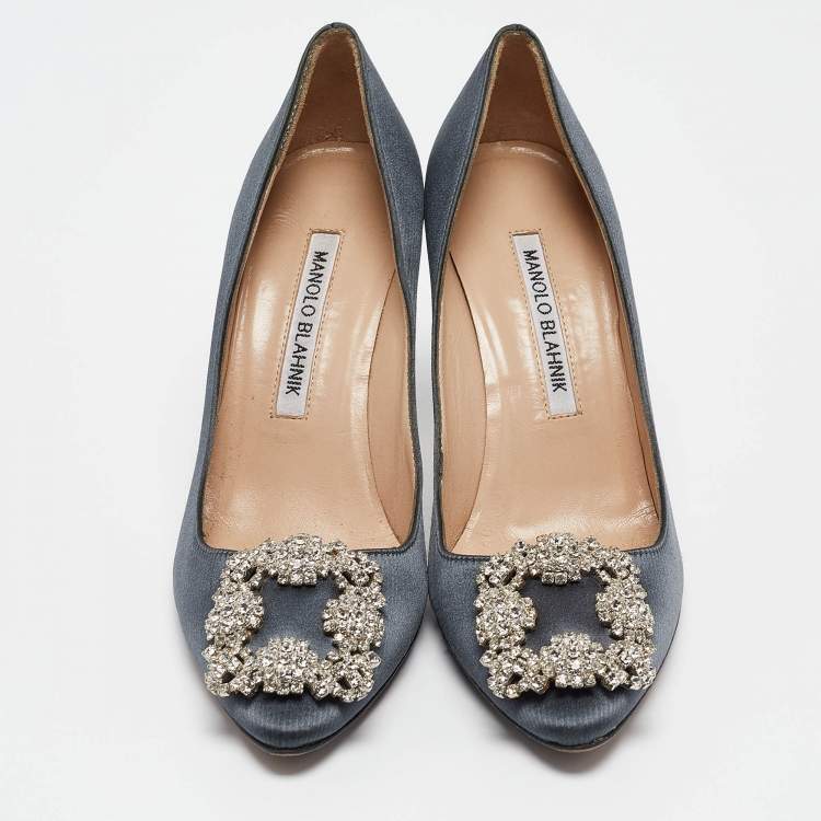 Pre Owned Manolo Blahnik Grey Satin Hangisi Pumps Size 35