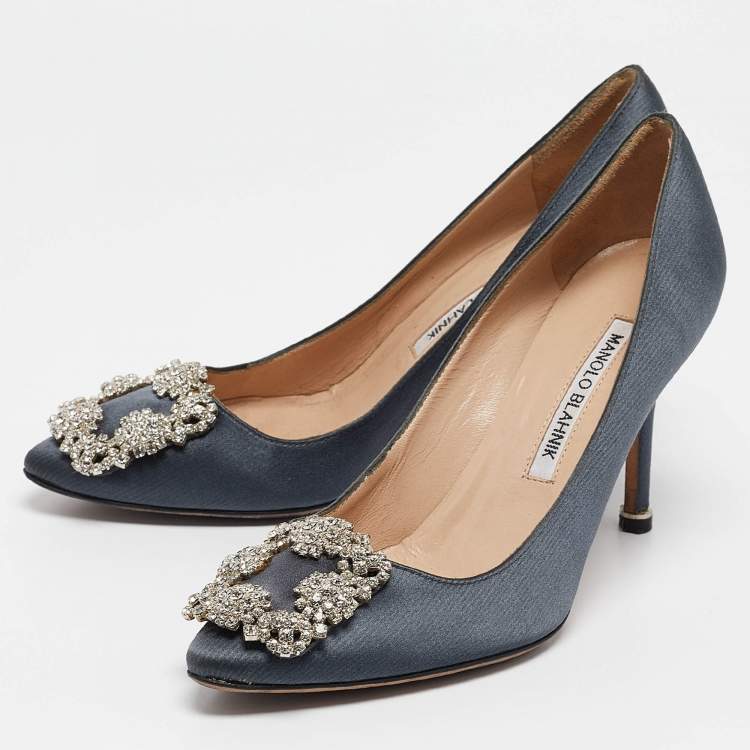 Pre Owned Manolo Blahnik Grey Satin Hangisi Pumps Size 35