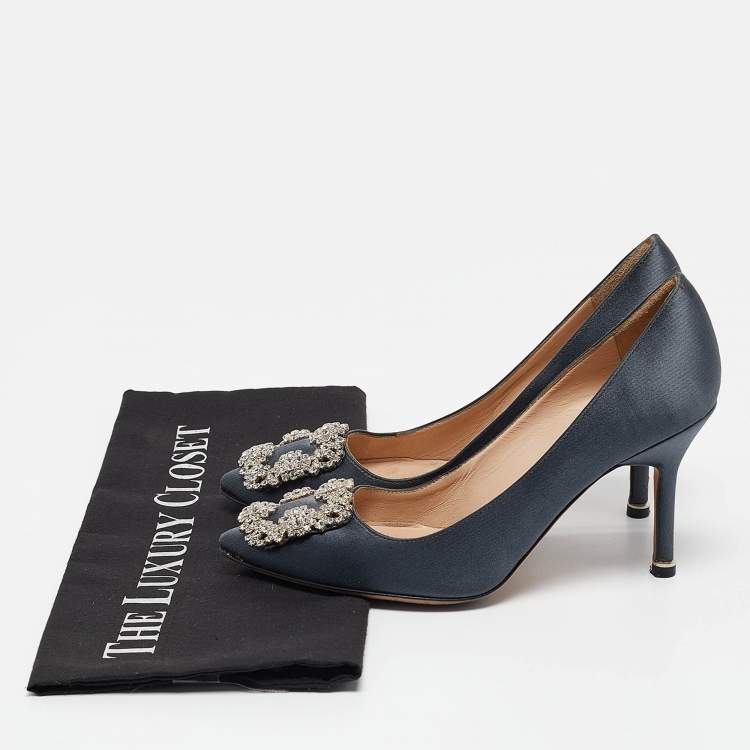 Pre Owned Manolo Blahnik Grey Satin Hangisi Pumps Size 35