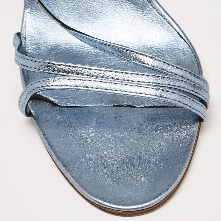 مملوكة مسبقًا Manolo Blahnik Metallic Blue Leather Strappy Slingback Sandals Size 39