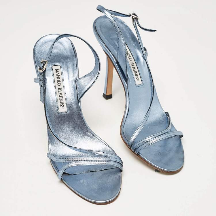 مملوكة مسبقًا Manolo Blahnik Metallic Blue Leather Strappy Slingback Sandals Size 39