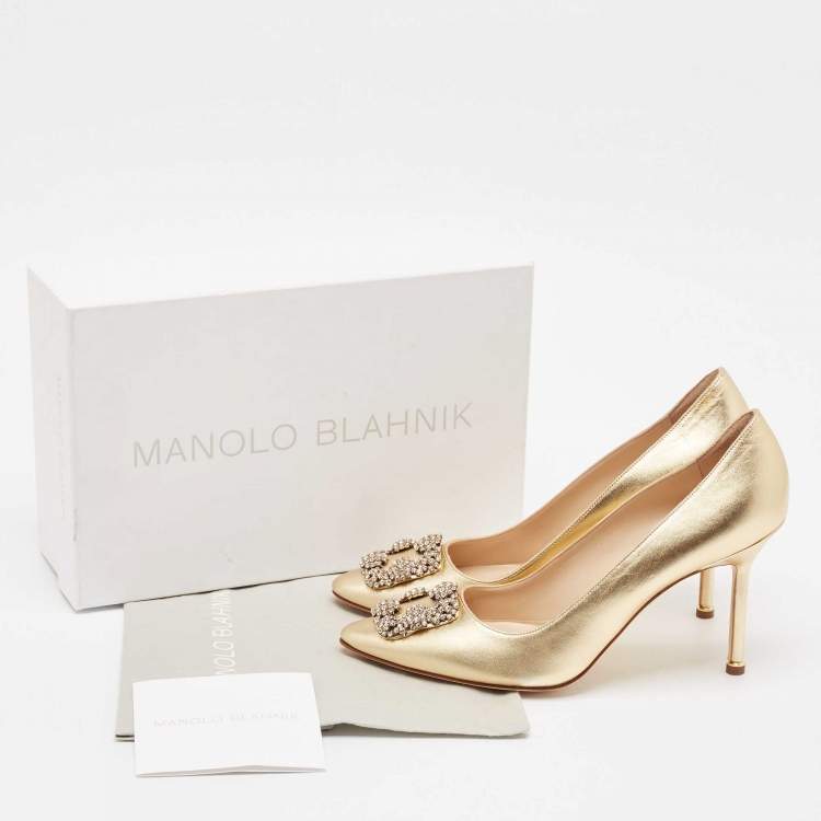 Pre Owned Manolo Blahnik Gold Leather Hangisi Crystal Embellished Pointed Toe Pumps Size 40