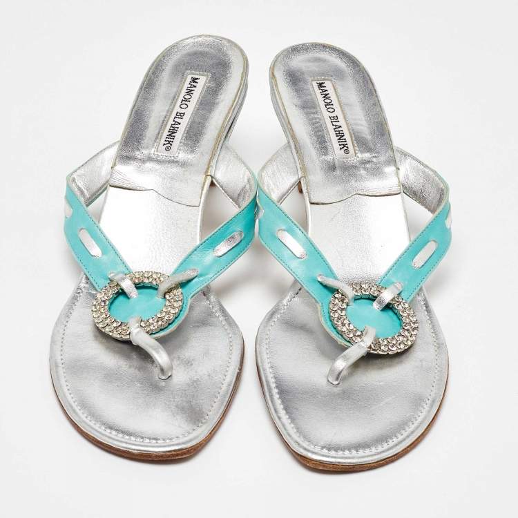 Pre Owned Manolo Blahnik Blue/Silver Leather Crystal Embellished Thong Sandals Size 41