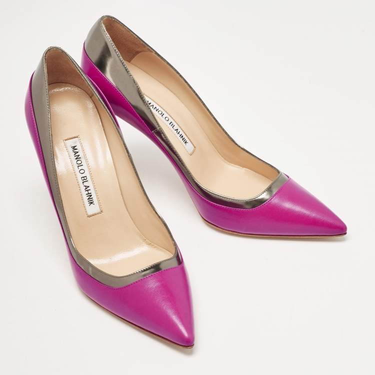 Pre Owned Manolo Blahnik Purple/Metallic Grey Leather Pointed Toe Pumps Size 38