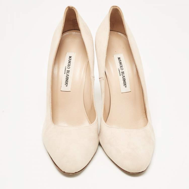 Pre Owned Manolo Blahnik Beige Suede Pointed Toe BB Pumps Size 41