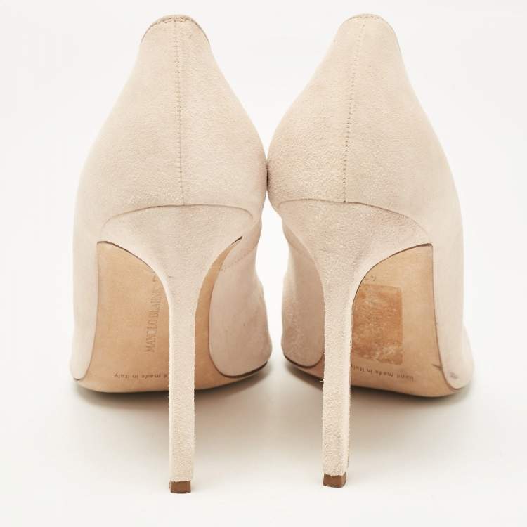 Pre Owned Manolo Blahnik Beige Suede Pointed Toe BB Pumps Size 41