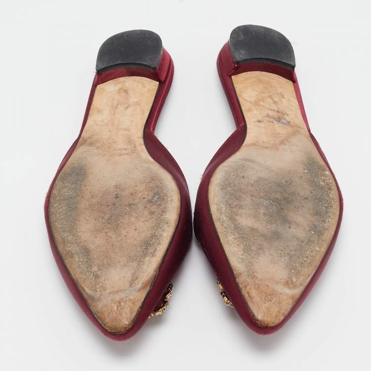 Pre Owned Manolo Blahnik Burgundy Satin Hangisi Crystal Embellished Flat Mules Size 39