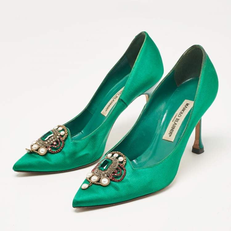 Pre Owned Manolo Blahnik Green Satin Eufrasia Pumps Size 37.5