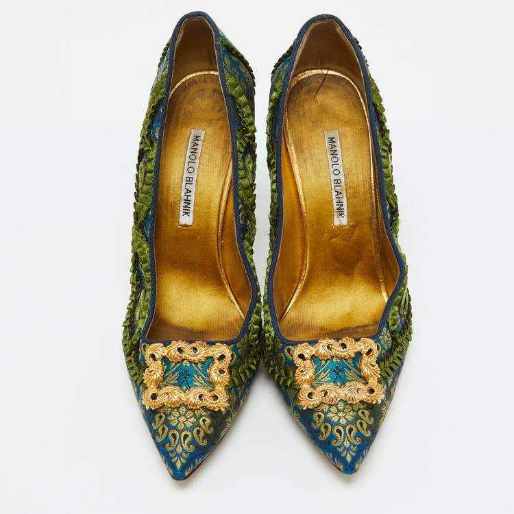 مملوكة مسبقًا Manolo Blahnik Multicolor Brocade Fabric Hangisi Pointed Toe Pumps Size 40