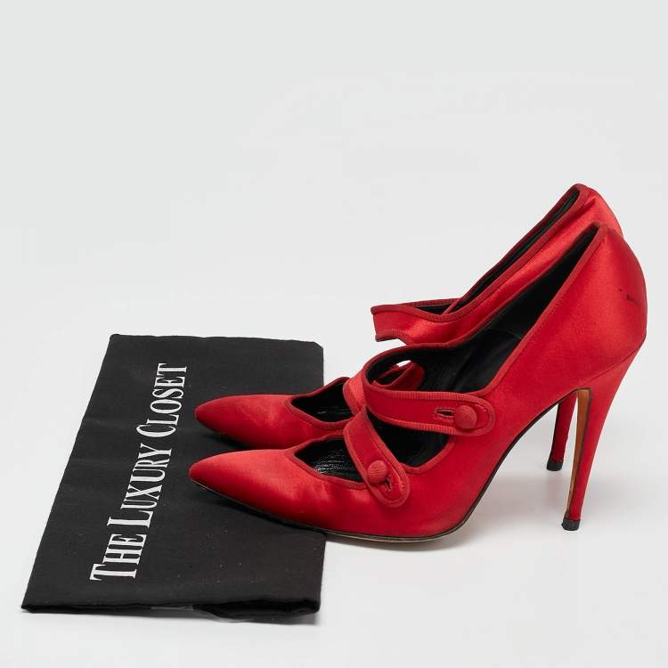 Pre Owned Manolo Blahnik Red Satin D'orsay Pumps Size 37