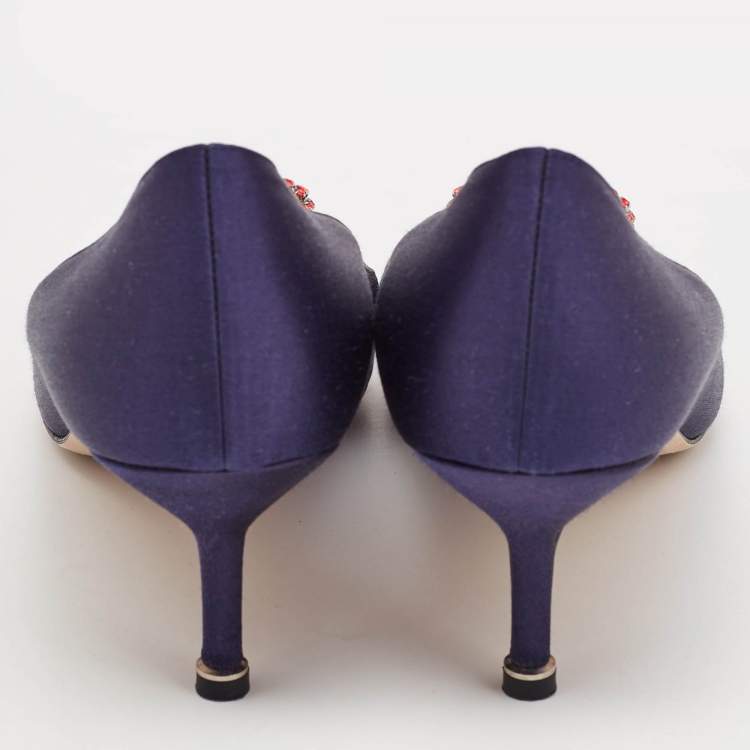 Pre Owned Manolo Blahnik Navy Blue Satin Hangisi Pumps Size 40