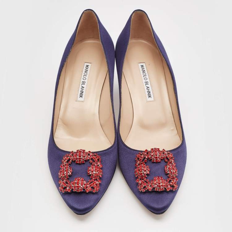 Pre Owned Manolo Blahnik Navy Blue Satin Hangisi Pumps Size 40