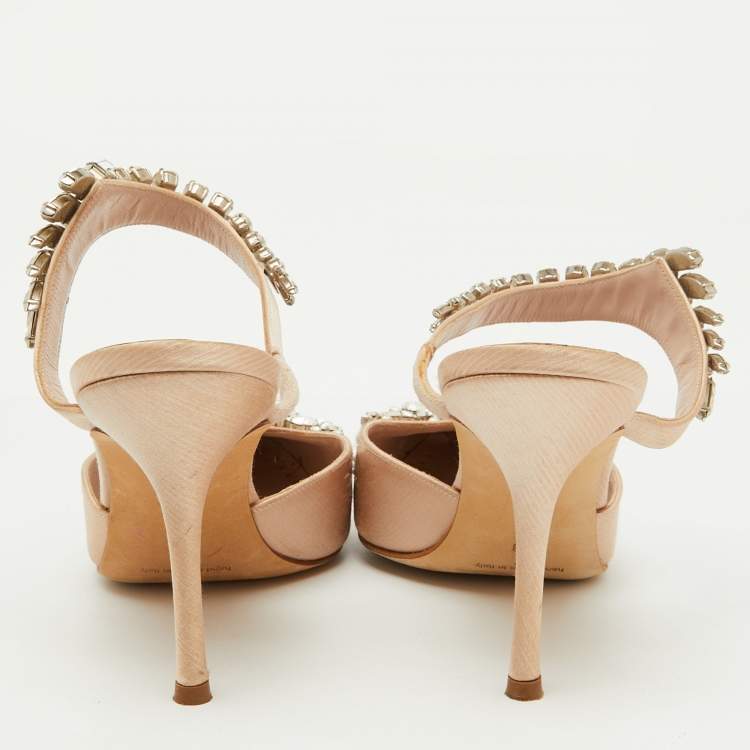 Pre Owned Manolo Blahnik Beige Satin Crystal Embellished Lurum Pointed Toe Mules Size 38