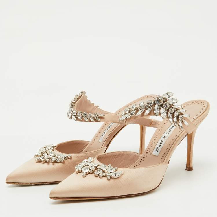 Pre Owned Manolo Blahnik Beige Satin Crystal Embellished Lurum Pointed Toe Mules Size 38