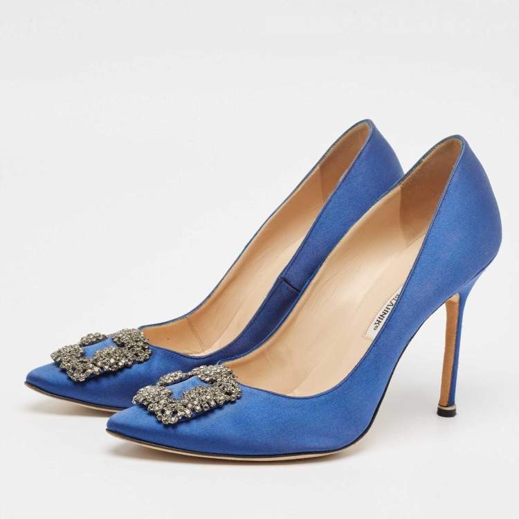 Pre Owned Manolo Blahnik Blue Satin Hangisi Pumps Size 40