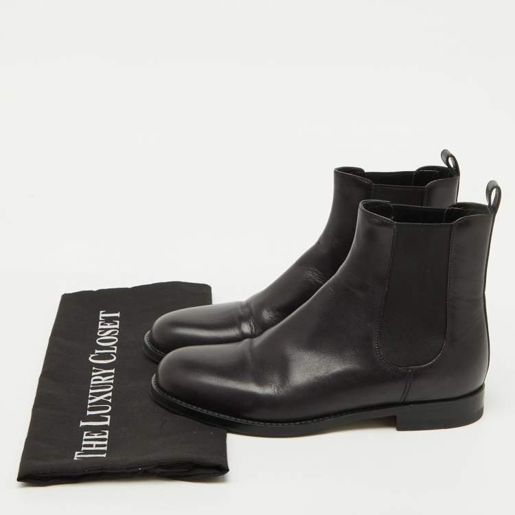 Pre Owned Manolo Blahnik Black Leather Chelsea Ankle Boots Size 37