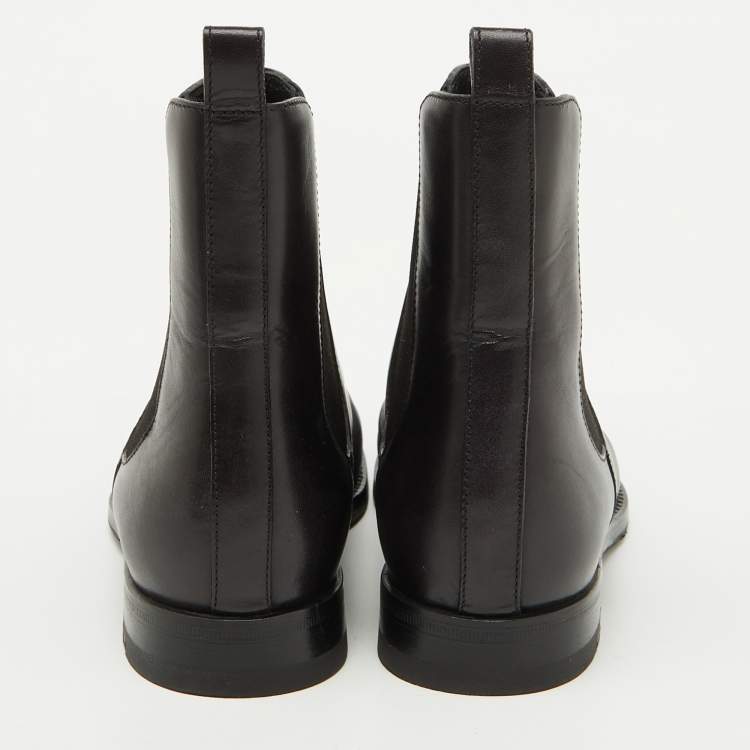 Pre Owned Manolo Blahnik Black Leather Chelsea Ankle Boots Size 37