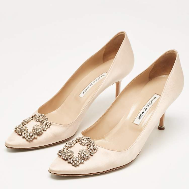 Pre Owned Manolo Blahnik Light Pink Satin Hangisi Pumps Size 42