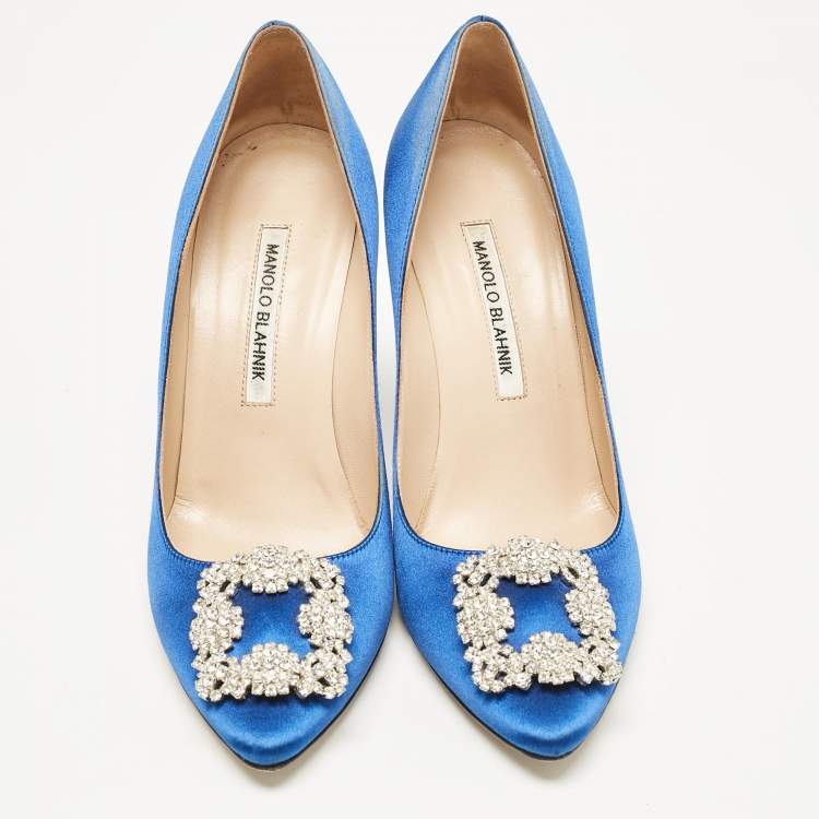 Pre Owned Manolo Blahnik Blue Satin Hangisi Pumps Size 38.5